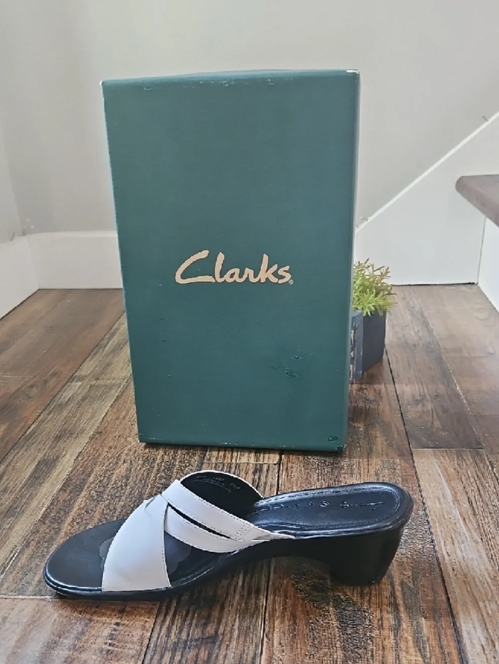 Clarks White and Black Cross-Strap Slip-On Heeled Sandals‎